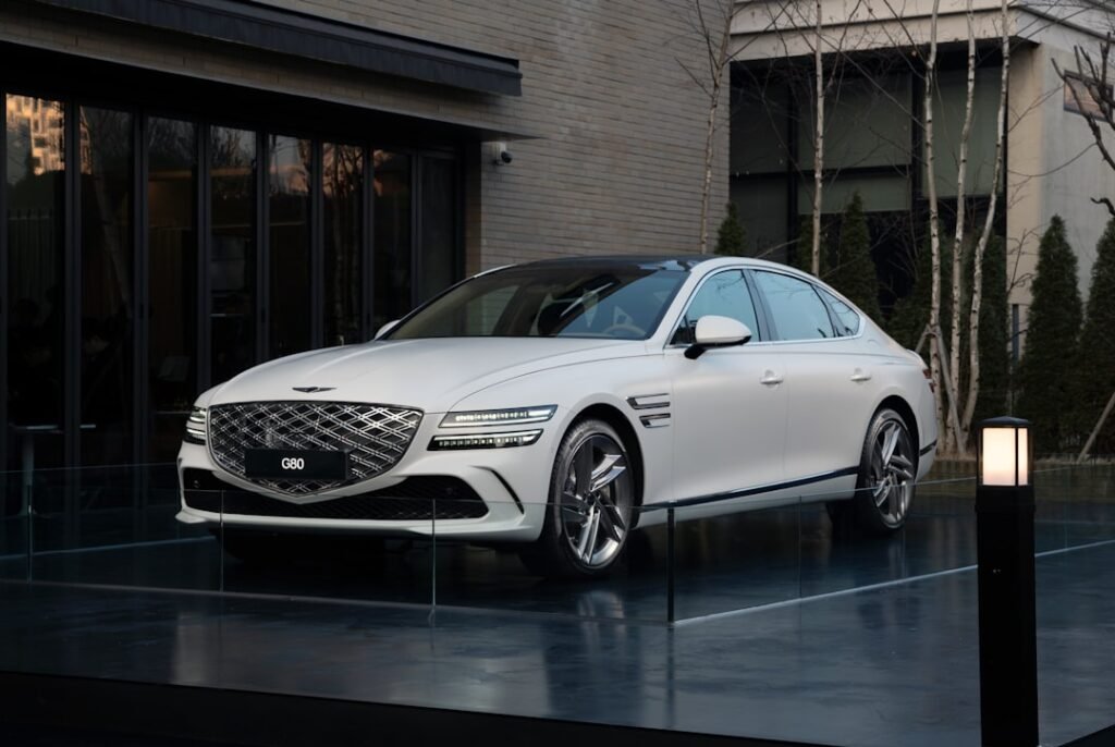 Genesis new cars