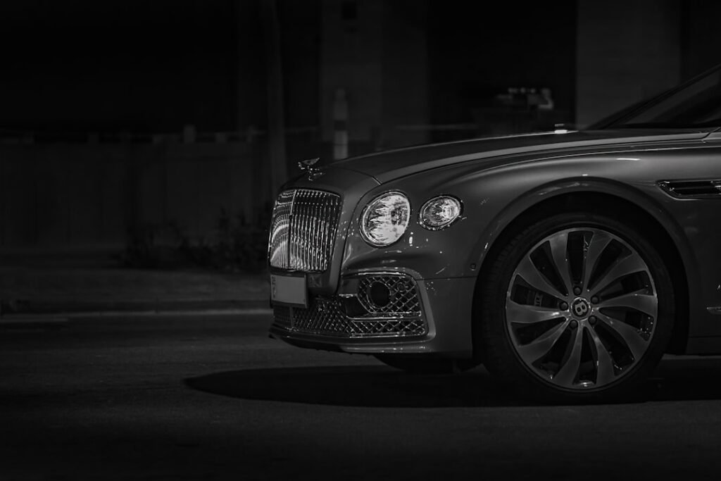 Five Luxury Sedans, One Throne: What the Year 2000 Really Wanted
