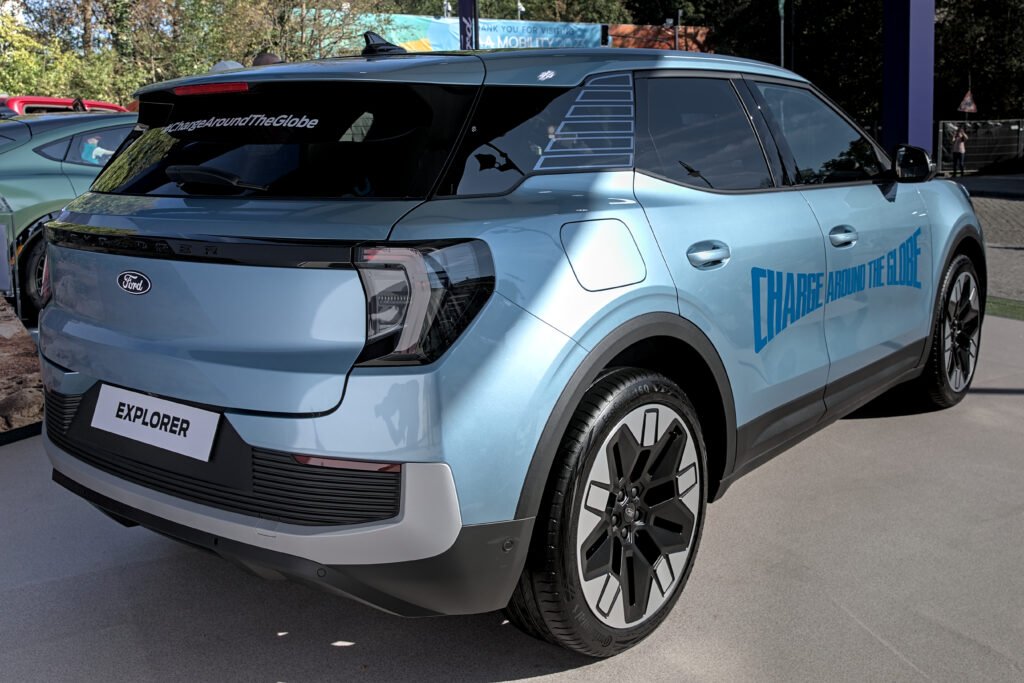 Ford's 2027 Explorer ST Gets the Sinister Package. It's Exactly as Edgy as It Sounds.