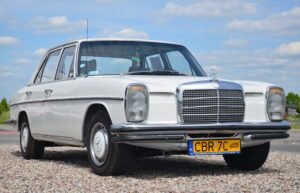 How a 1900 Mercedes Accidentally Invented the Modern Car