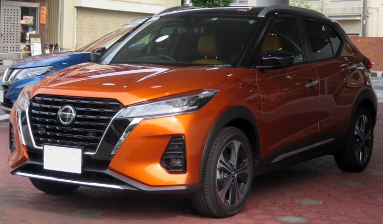 Nissan's Hybrid Kicks Japan Gets a Rock Creek Adventure Trim. America Gets Left Out.