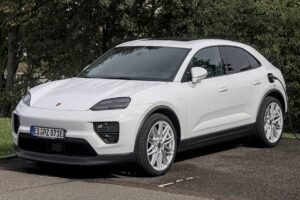 Maserati's 2027 Grecale Finally Gives Porsche Macan Hunters a Real Alternative