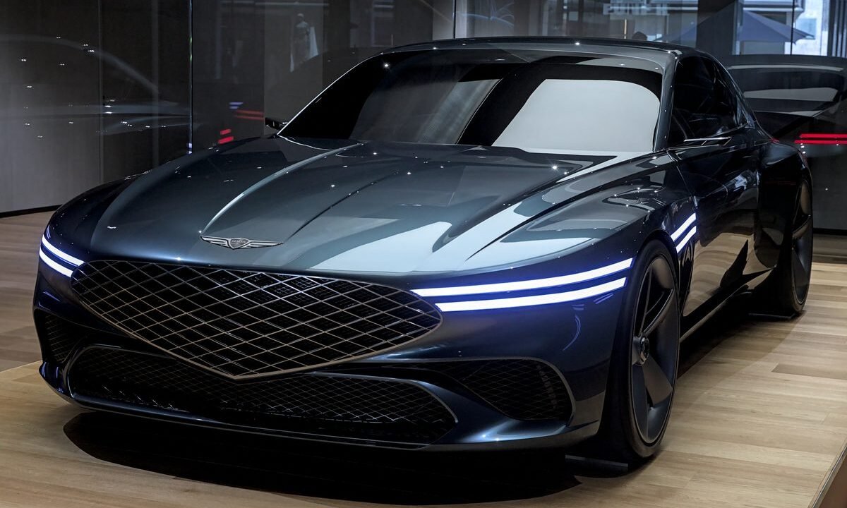 Genesis GV90 Is Luxury's New Flex: Coach Doors, Swivel Seats, and a Cabin That Actually Gets It